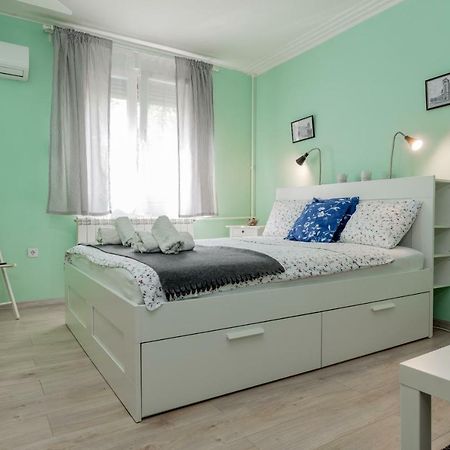 Apartman Gloria 2 Βελιγράδι Εξωτερικό φωτογραφία