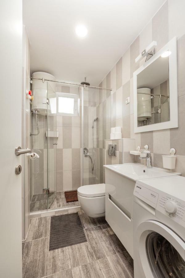 Apartman Gloria 2 Βελιγράδι Εξωτερικό φωτογραφία